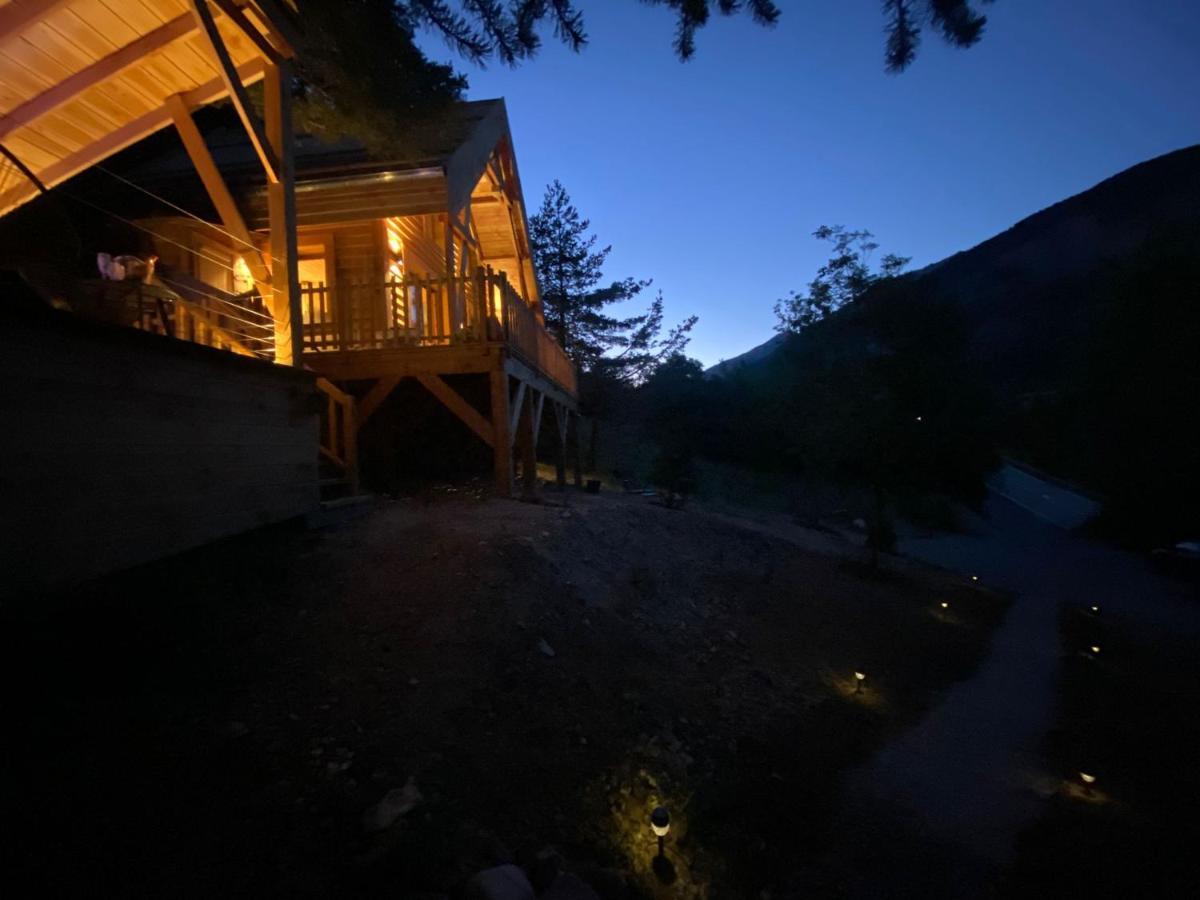 Chalet L'Empreinte Saint-Étienne-de-Tinée Eksteriør billede